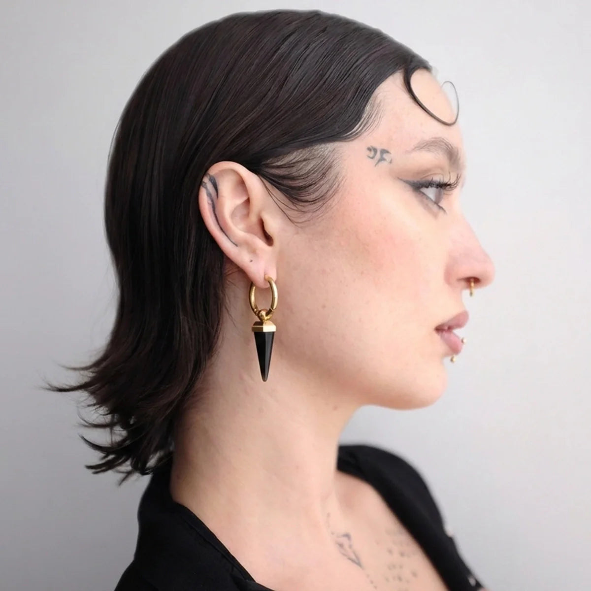 CRYSTAL PRISMATIC EARRINGS